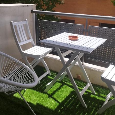 סביליה Apartamento Reformado Parking Gratis מראה חיצוני תמונה