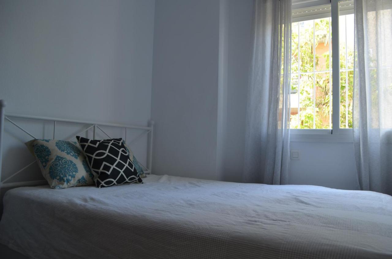 סביליה Apartamento Reformado Parking Gratis מראה חיצוני תמונה
